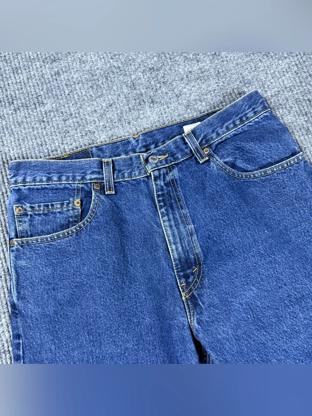 VTG 90s Levi's 505 Jeans Straight Mens 34x32 (32x33) Med Wash Blue Made in USA